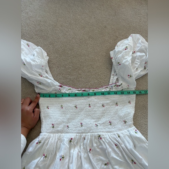 River Island White Puff Sleeve Blouse with Floral Details - Picture 6 of 10